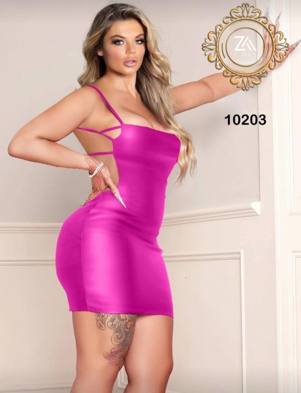 Short leather lingerie